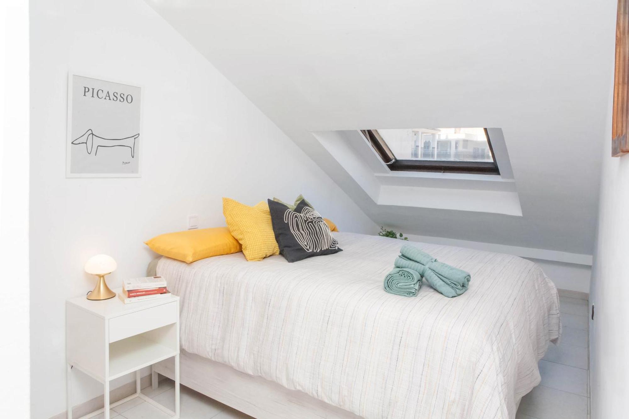 Picasso'S Dream Cozy & Chic Attic Plaza Merced Малага Екстериор снимка